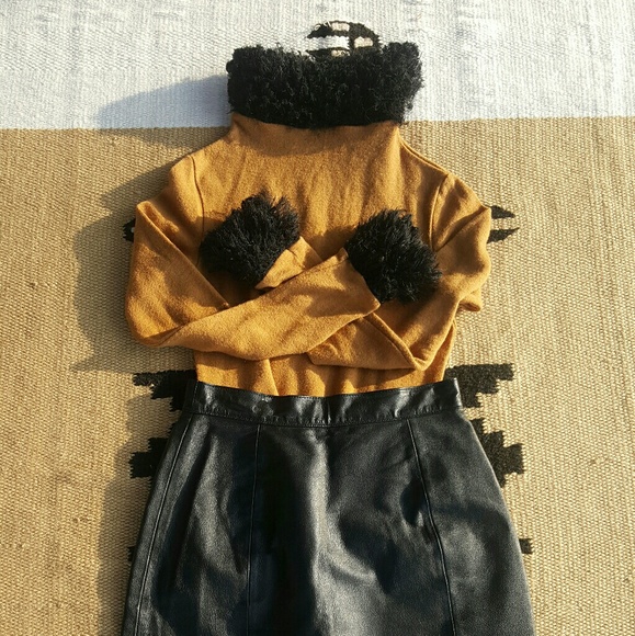 Turtle neck blouse - Picture 5 of 7